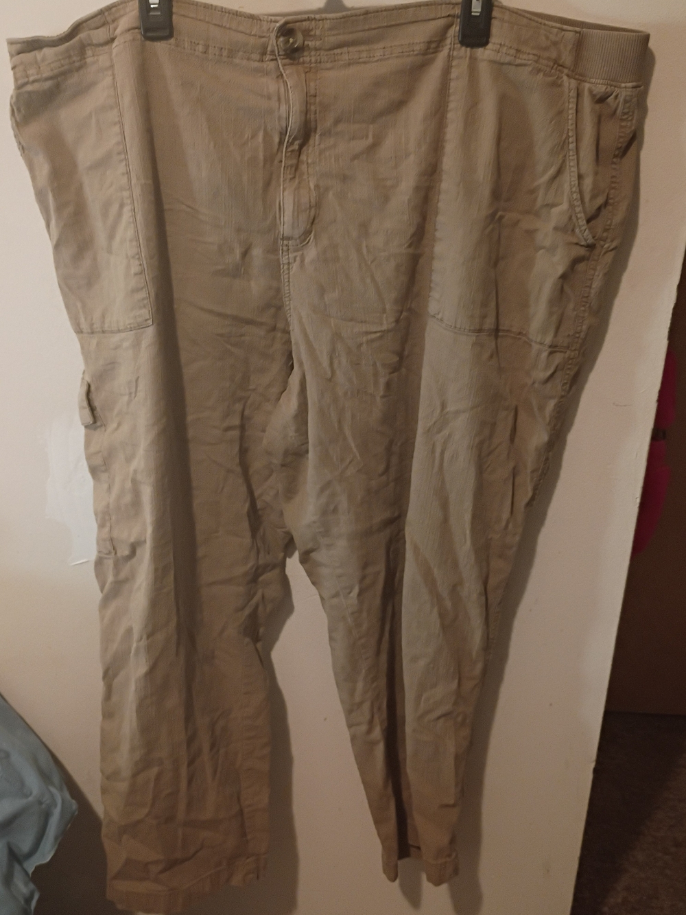 Sonoma Women's Tan Cargo Shorts